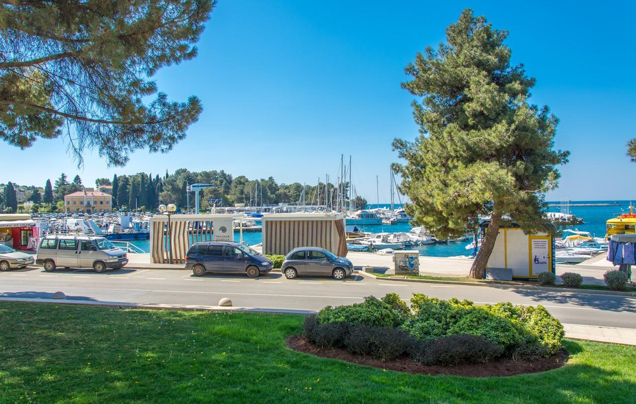 Apartment Riva Porec Exterior photo